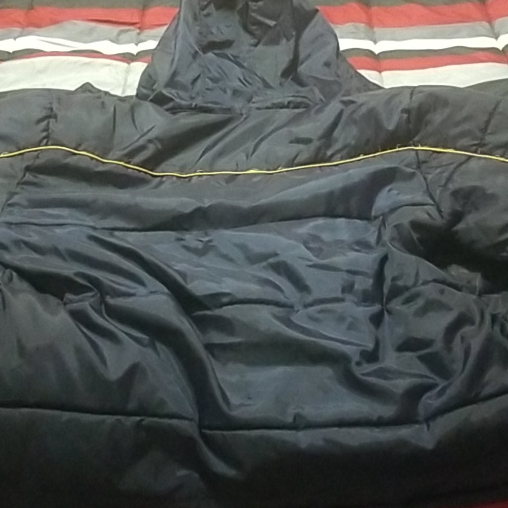 Winter coat - Picture 4 of 4